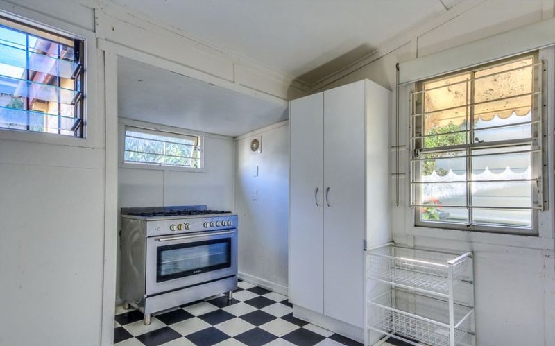 Photo - 13 Fisher Street, East Brisbane QLD 4169 - Image 7