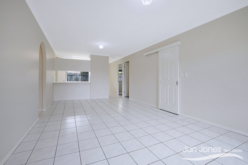 Photo - 13 Fleur St , Rothwell QLD 4022 - Image 20