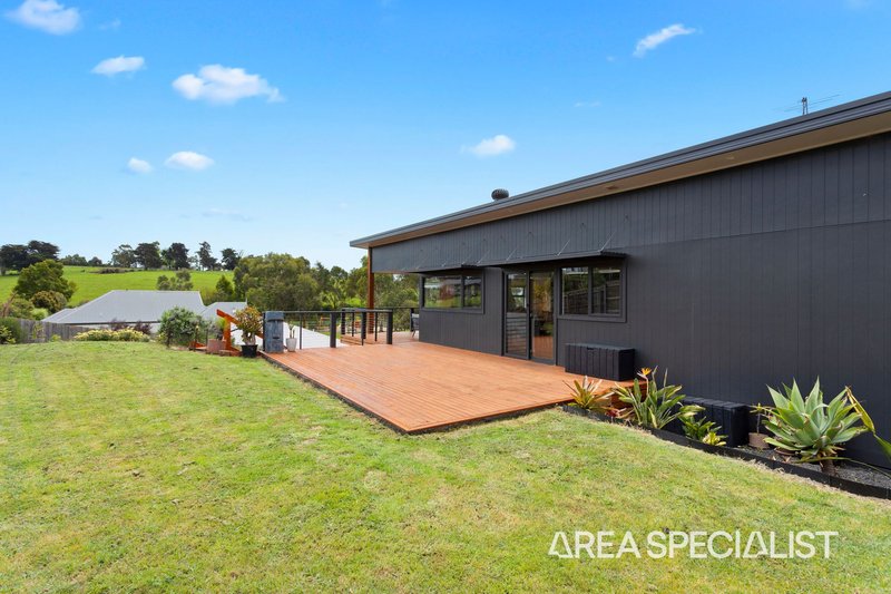 Photo - 13 Floraston Drive, Leongatha VIC 3953 - Image 21