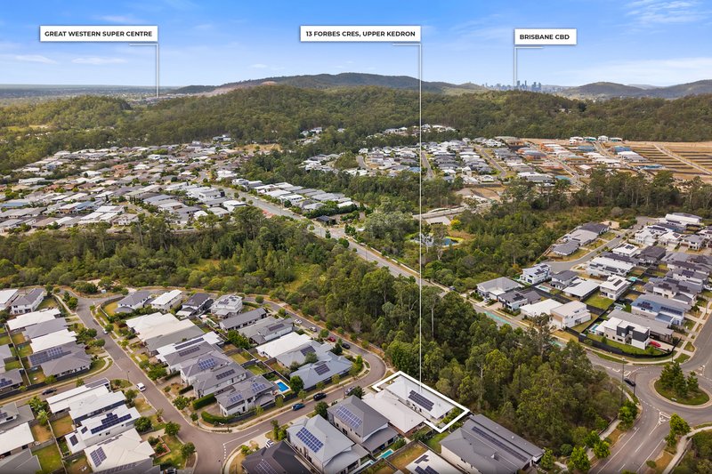 Photo - 13 Forbes Crescent, Upper Kedron QLD 4055 - Image 17