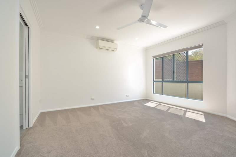 Photo - 13 Forest Place, South Gladstone QLD 4680 - Image 10