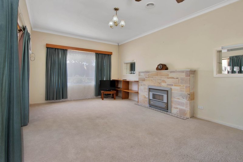 Photo - 13 Francis Street East , Nuriootpa SA 5355 - Image 6