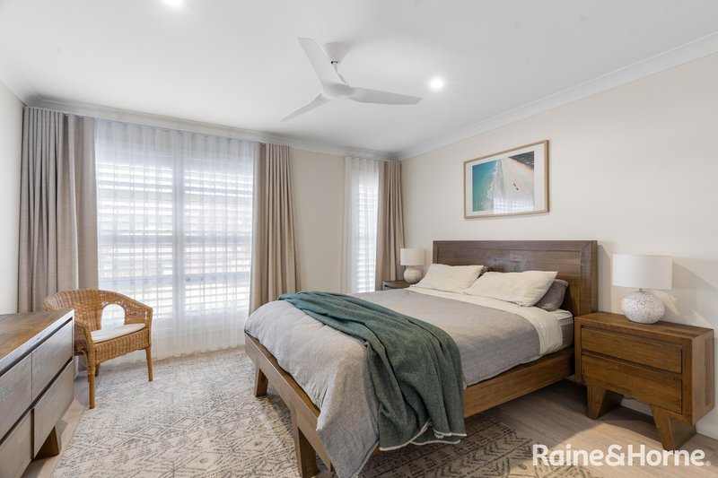 Photo - 13 Frangipani Avenue, Ulladulla NSW 2539 - Image 9