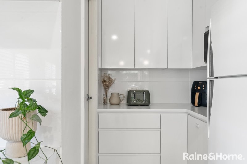 Photo - 13 Frangipani Avenue, Ulladulla NSW 2539 - Image 12