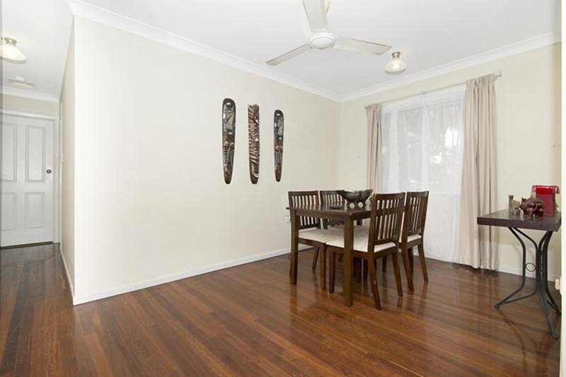 Photo - 13 Fraser Avenue, Cranbrook QLD 4814 - Image 3