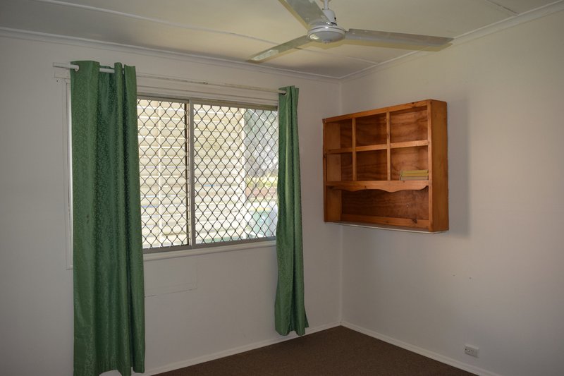 Photo - 13 Frederick Street, Woodridge QLD 4114 - Image 5