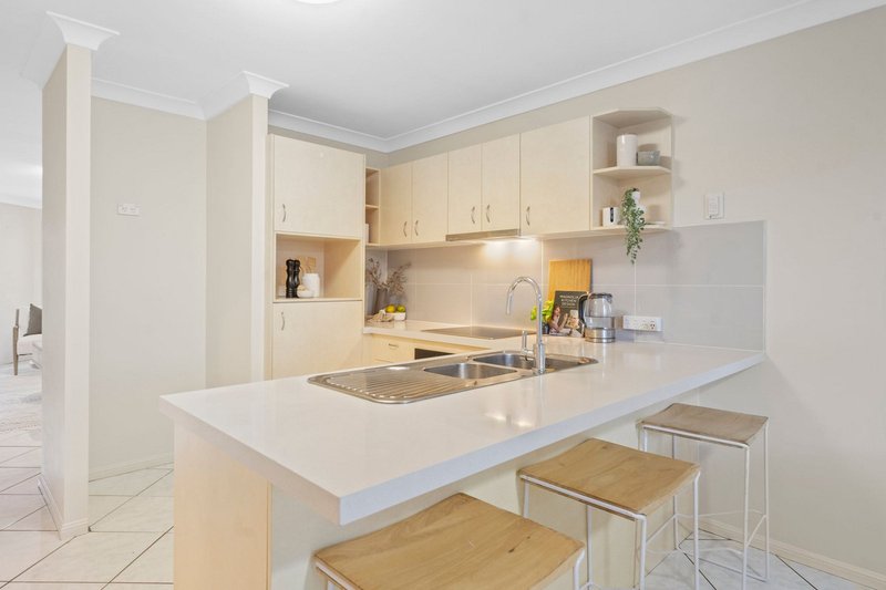 Photo - 13 Fresco Street, Albany Creek QLD 4035 - Image 4