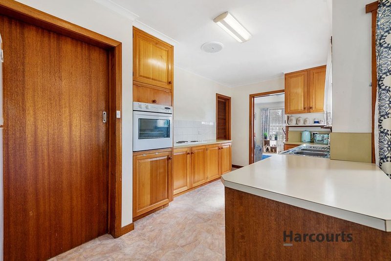 Photo - 13 Frond Place, Devonport TAS 7310 - Image 2