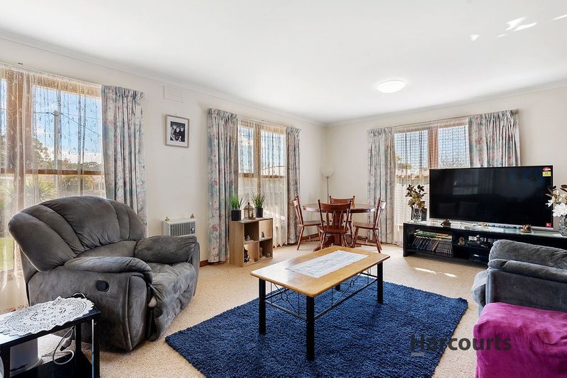 Photo - 13 Frond Place, Devonport TAS 7310 - Image 3