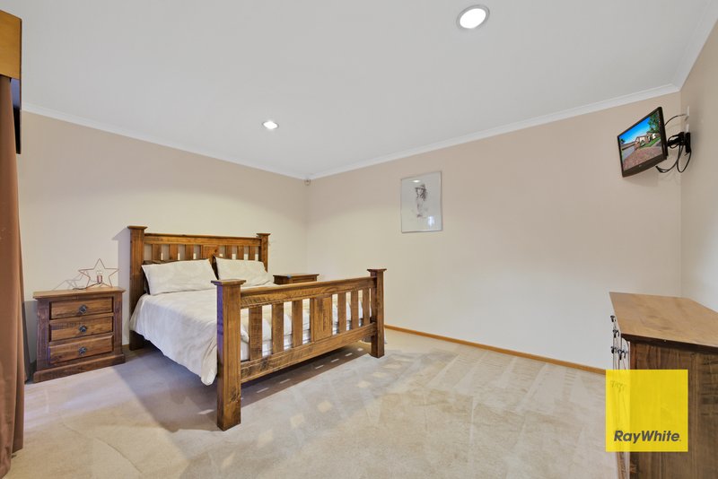 Photo - 13 Fulham Court, Hoppers Crossing VIC 3029 - Image 8