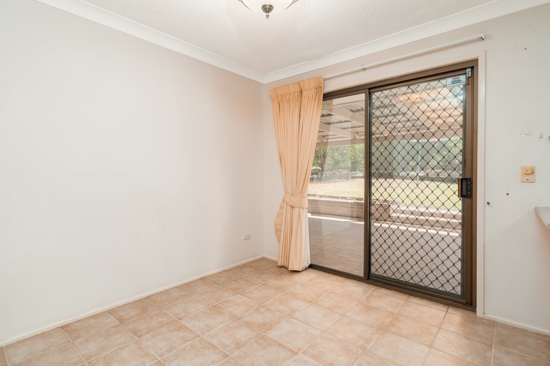 Photo - 13 Fulica Street, Rochedale South QLD 4123 - Image 13