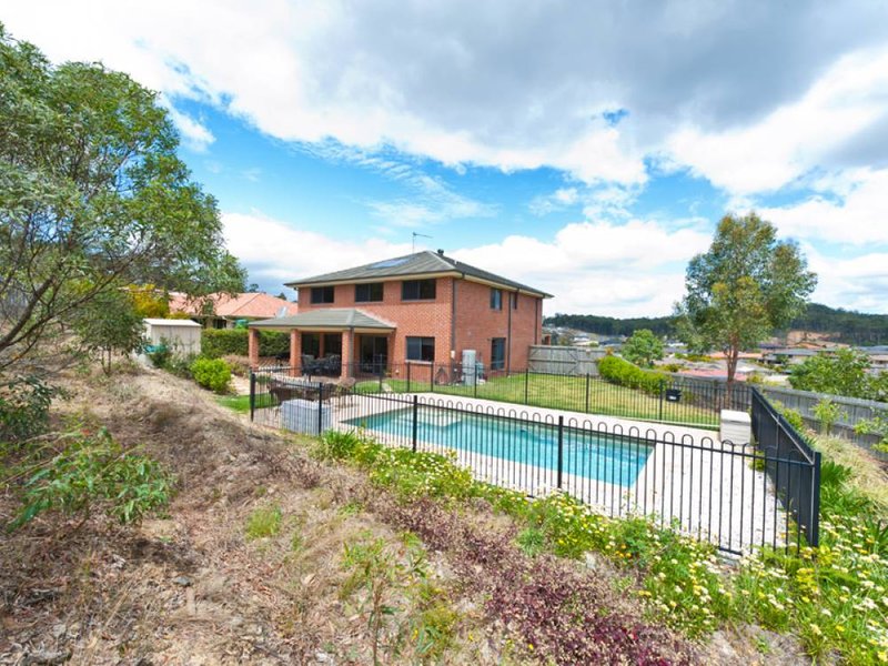 Photo - 13 Gecko Crescent, Upper Coomera QLD 4209 - Image 12