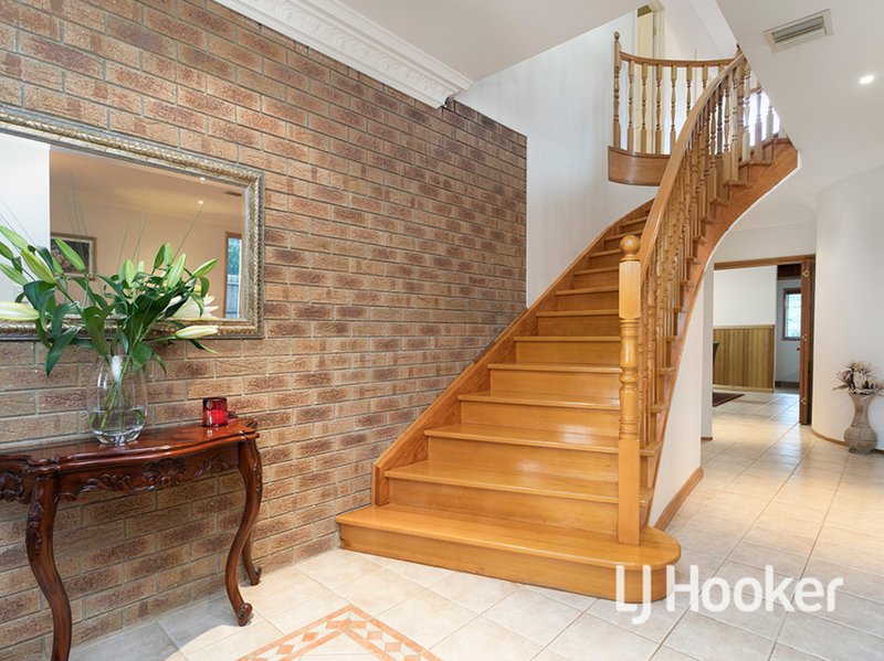 Photo - 13 Gellibrand Close, Seabrook VIC 3028 - Image 7