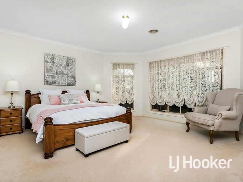 Photo - 13 Gellibrand Close, Seabrook VIC 3028 - Image 11