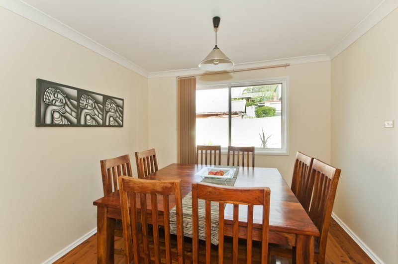 Photo - 13 Gentles Avenue, Dapto NSW 2530 - Image 5