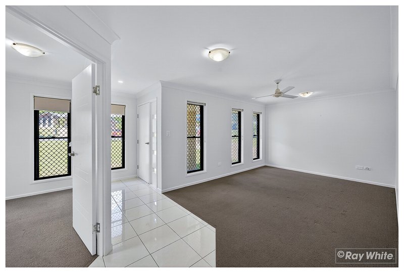 Photo - 13 Geoff Wilson Drive, Norman Gardens QLD 4701 - Image 7
