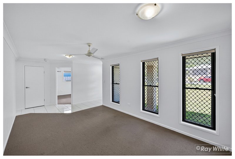 Photo - 13 Geoff Wilson Drive, Norman Gardens QLD 4701 - Image 8