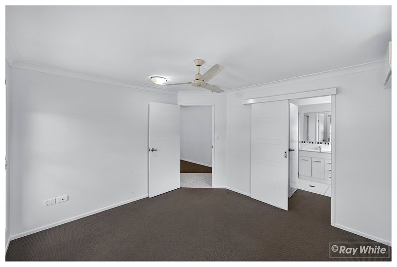 Photo - 13 Geoff Wilson Drive, Norman Gardens QLD 4701 - Image 12