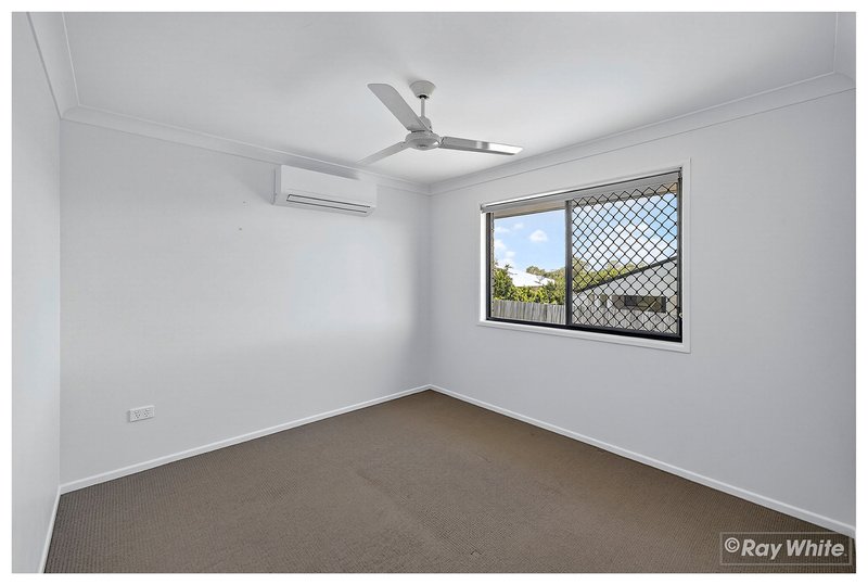 Photo - 13 Geoff Wilson Drive, Norman Gardens QLD 4701 - Image 23
