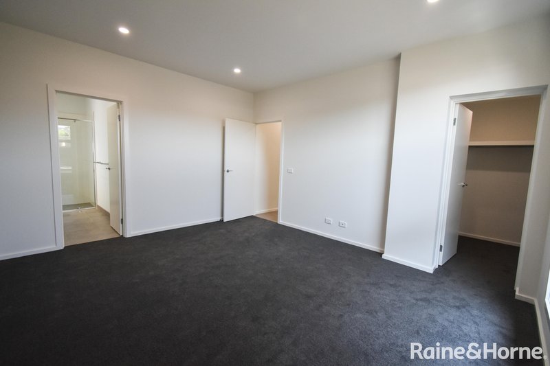 Photo - 1/3 Gilbert Court, Scoresby VIC 3179 - Image 28