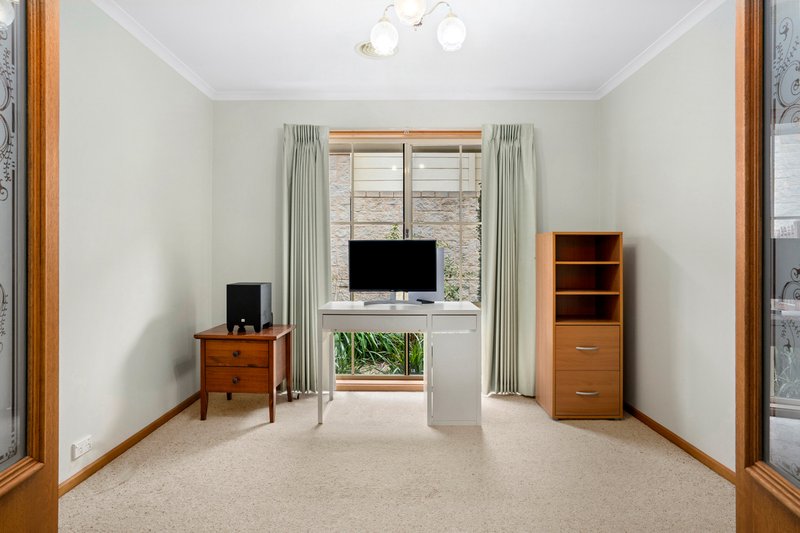 Photo - 13 Gillean Place, Lara VIC 3212 - Image 6