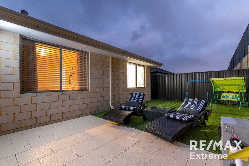 Photo - 13 Gippsland Way, Banksia Grove WA 6031 - Image 31