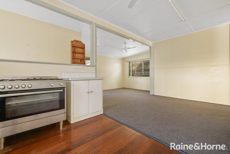 Photo - 13 Glegg Street, West Gladstone QLD 4680 - Image 5