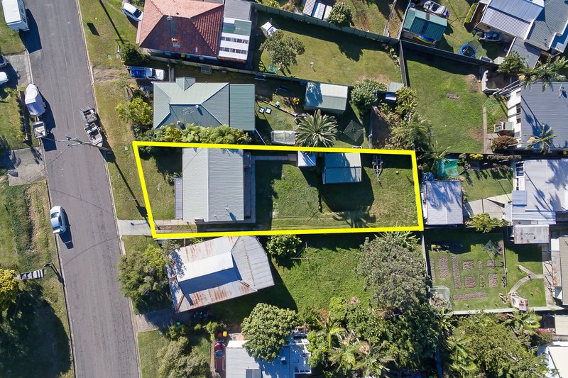 Photo - 13 Glen Avenue, Arcadia Vale NSW 2283 - Image 12