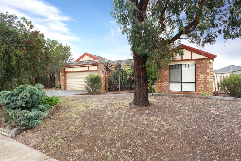 13 Gleneagles Drive, Melton West VIC 3337