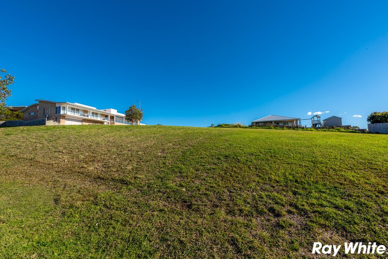 Photo - 13 Glenelg Crescent, Red Head NSW 2430 - Image 6