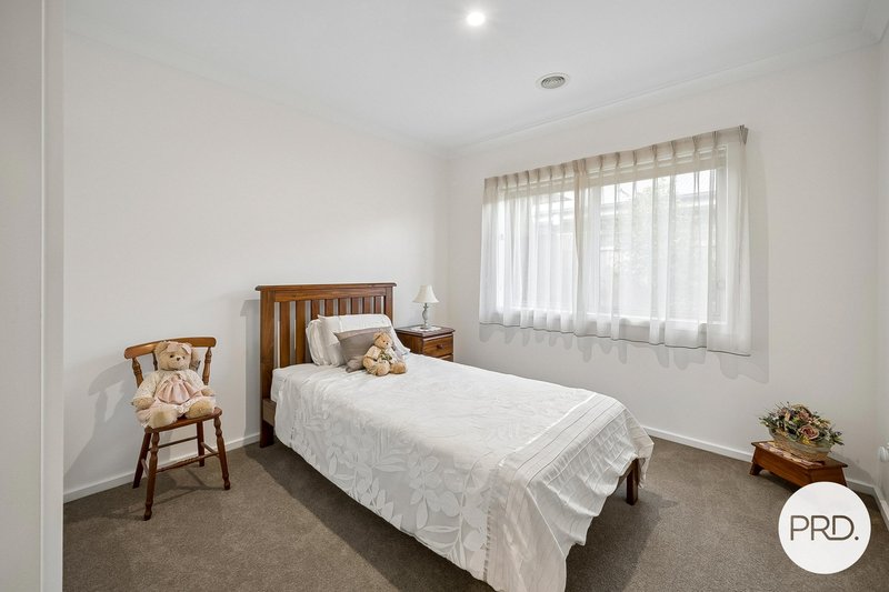Photo - 13 Glenferrie Drive, Shepparton VIC 3630 - Image 11