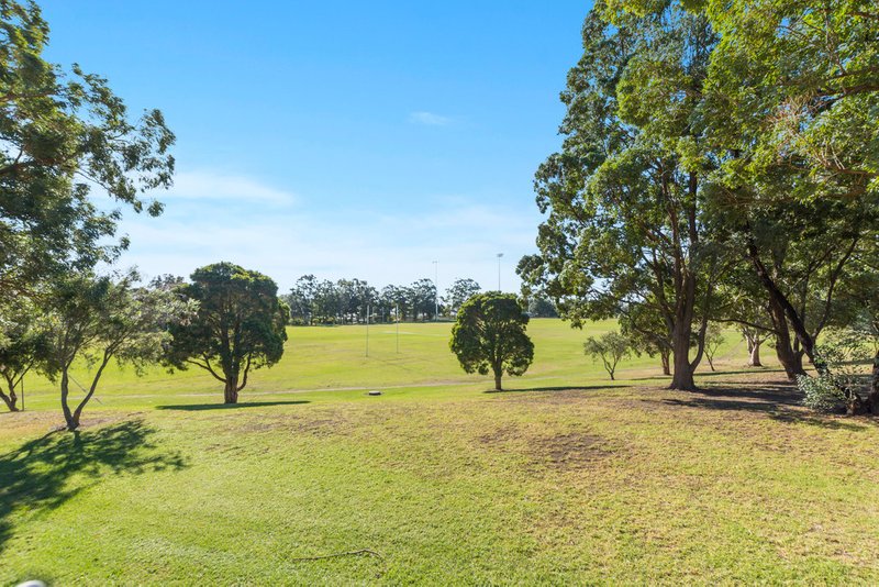 Photo - 13 Glenhaven Street, Woonona NSW 2517 - Image 9