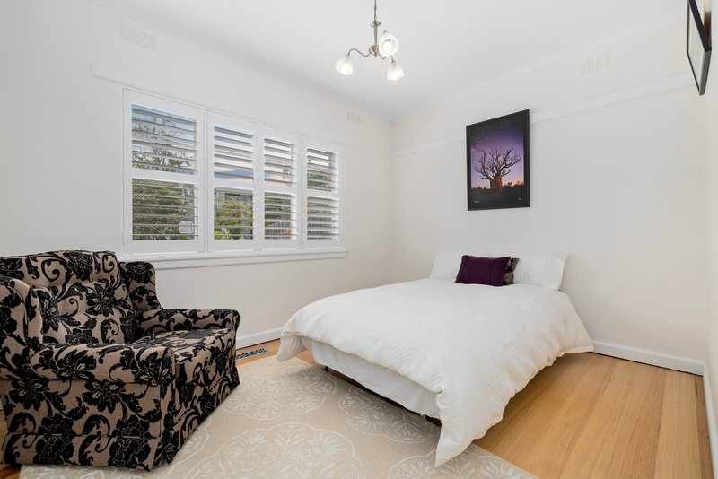 Photo - 1/3 Gleniffer Avenue, Brighton East VIC 3187 - Image 9