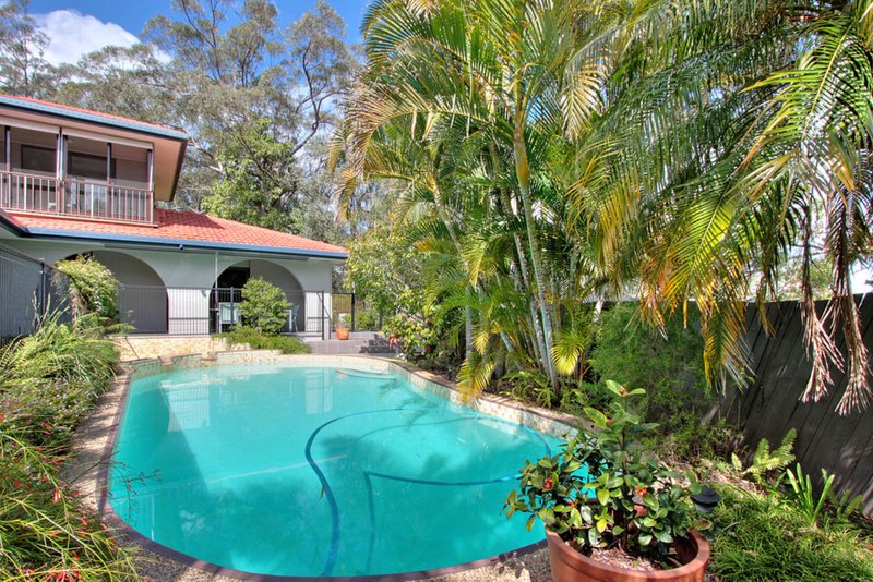 Photo - 13 Glenmore Court, Springwood QLD 4127 - Image 3