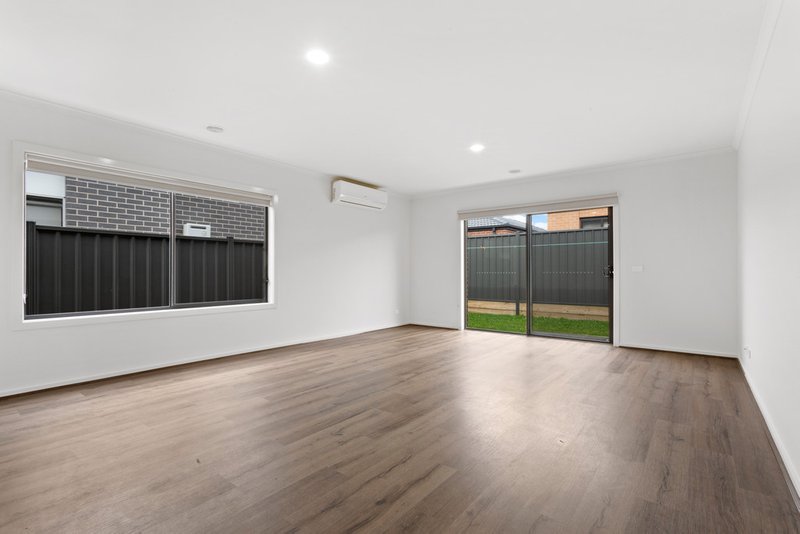 Photo - 13 Goadby Drive, Mernda VIC 3754 - Image 3