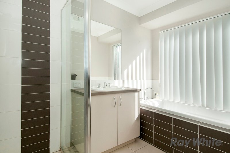 Photo - 13 Goldsborough Parade, Waterford QLD 4133 - Image 7