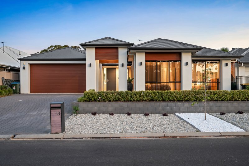 Photo - 13 Goodenia Grove, Mount Barker SA 5251 - Image 2