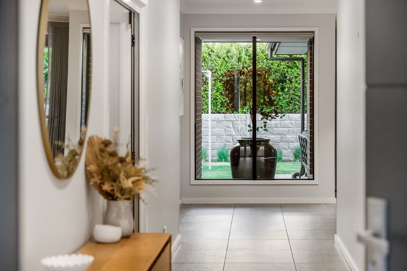 Photo - 13 Goodenia Grove, Mount Barker SA 5251 - Image 6