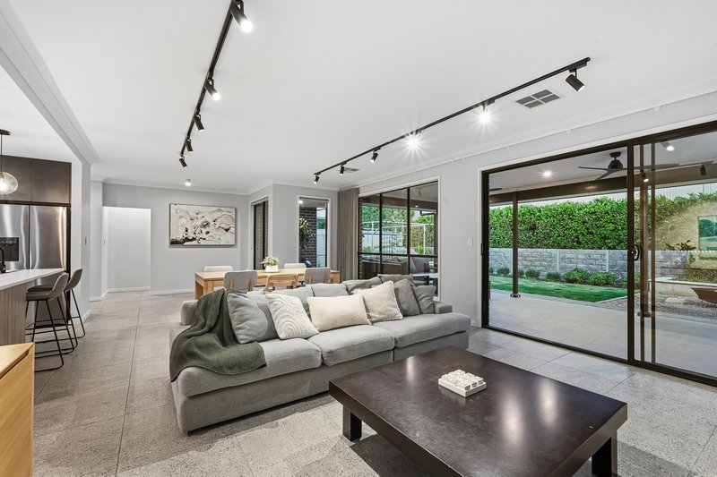 Photo - 13 Goodenia Grove, Mount Barker SA 5251 - Image 10