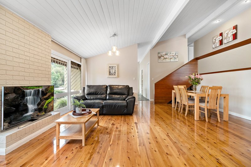 Photo - 13 Gooraway Drive, Castle Hill NSW 2154 - Image 6