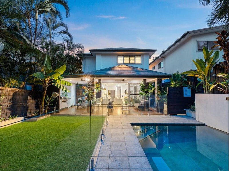 Photo - 13 Goulburn Street, Hawthorne QLD 4171 - Image 1