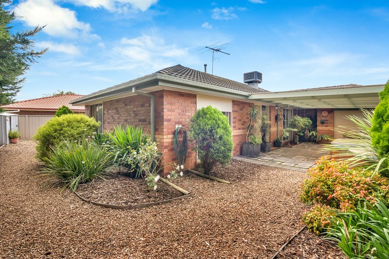 Photo - 13 Goulburn Way, Craigieburn VIC 3064 - Image 15