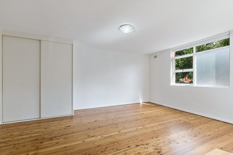 Photo - 13 Grafton Crescent, Dee Why NSW 2099 - Image 17