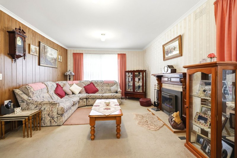 Photo - 13 Graham Street, Bacchus Marsh VIC 3340 - Image 8