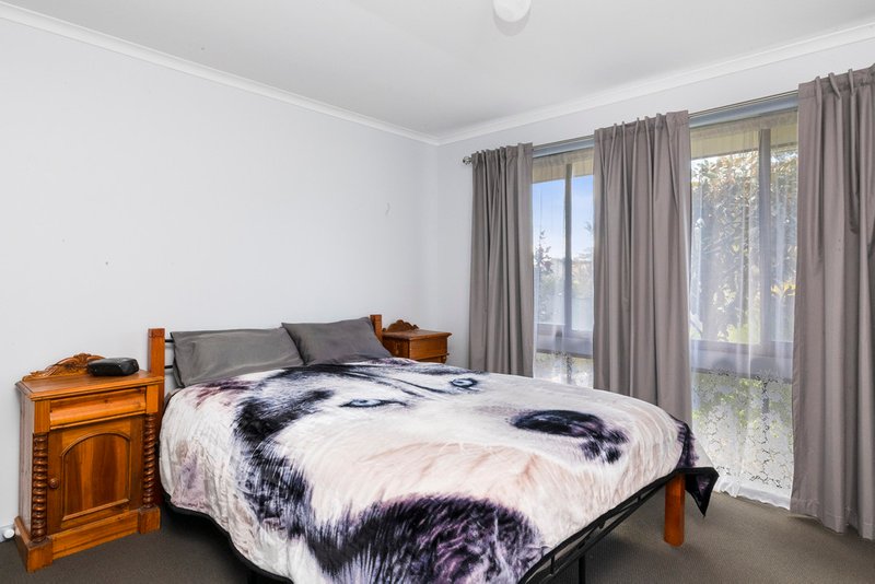 Photo - 13 Graham Street, Euroa VIC 3666 - Image 7