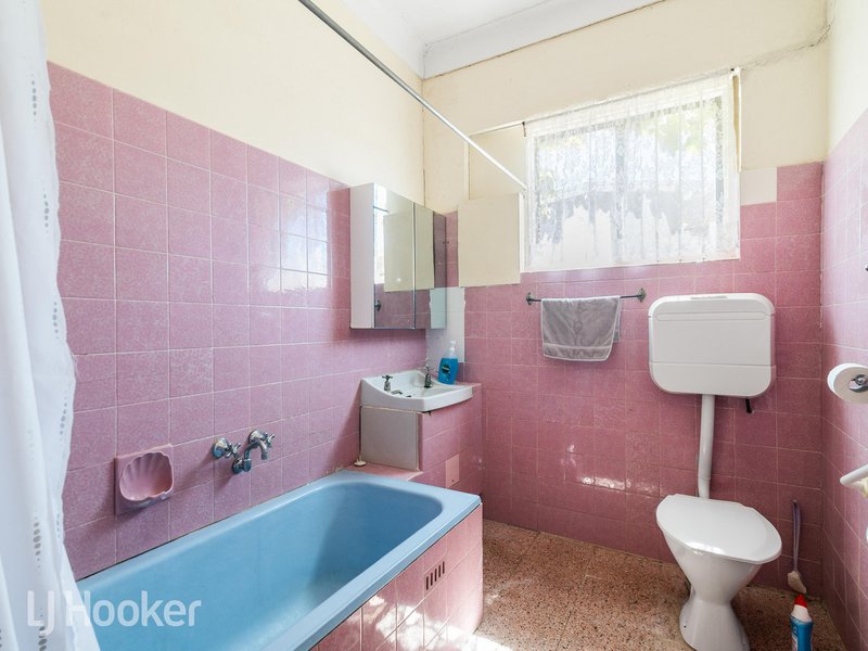 Photo - 13 Grantley Avenue North, Rostrevor SA 5073 - Image 12