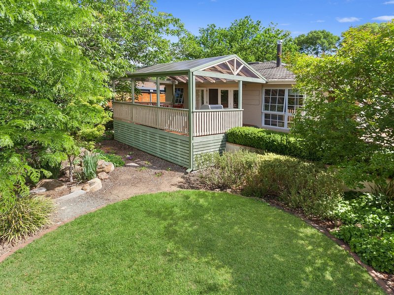 Photo - 13 Green Street, Narrabundah ACT 2604 - Image 6