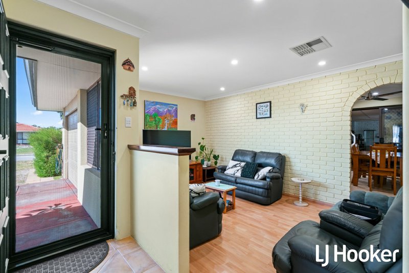 Photo - 13 Greenhood Court, Gosnells WA 6110 - Image 3