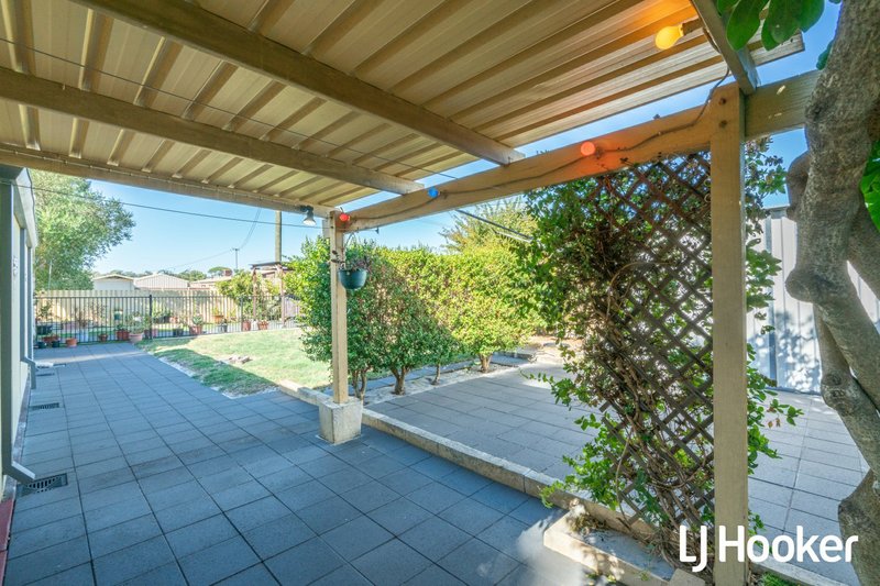 Photo - 13 Greenhood Court, Gosnells WA 6110 - Image 18