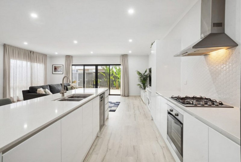 Photo - 13 Greenhood Crescent, Andrews Farm SA 5114 - Image 7